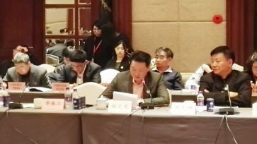 杨文龙董事长出席全国政协十二届五次会议