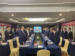 一体两翼 固本创新 勠力同心 誓夺全胜